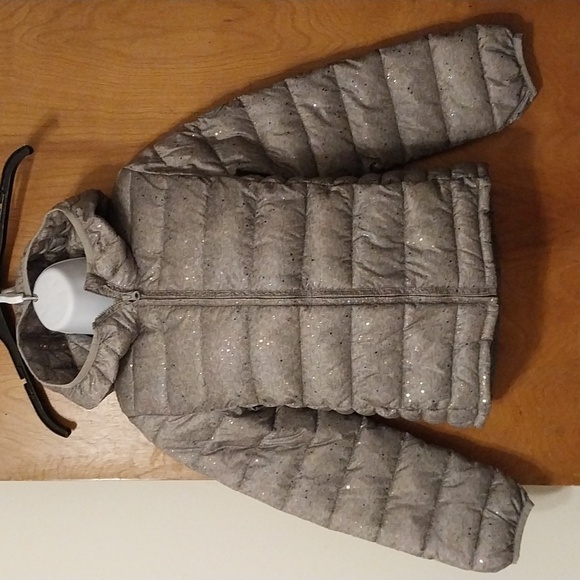 GAP girls lightweight puffer jacket